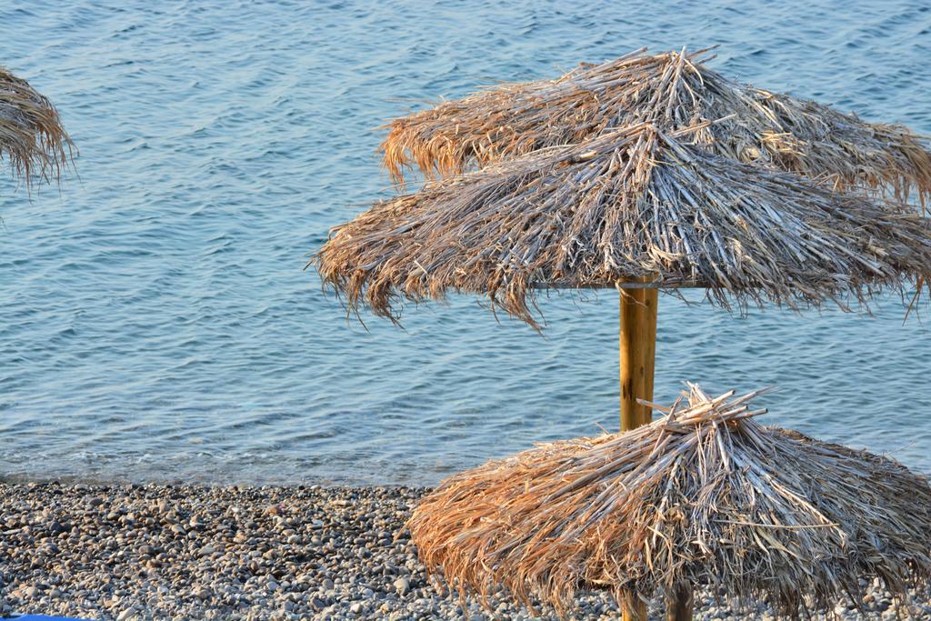 Iro Apartments Paralia Agias Foteinis Exteriér fotografie